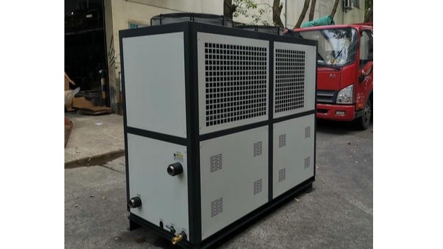 苏州冷水机厂家专业制造风冷式冷水机